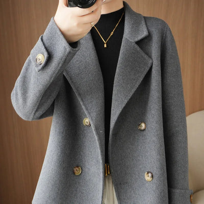 Autumn and Winter New Plush Long Sleeved Woolen Jacket Women's Casual Blazer Elegant Jacket Short Top