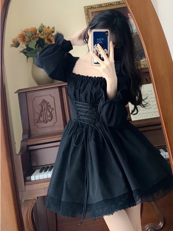 2024 Spring New Sweet and Fashionable Womens Princess Cute Lolita Hepburn Style Little Black Dress Square Neck Tie Slimming AQW7