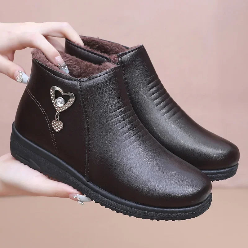 Leather Winter Boots Fashion Women Ankle Boots Plush Warm with Metal Mother Shoes Non-slip Short Boots Woman Botas De Mujer