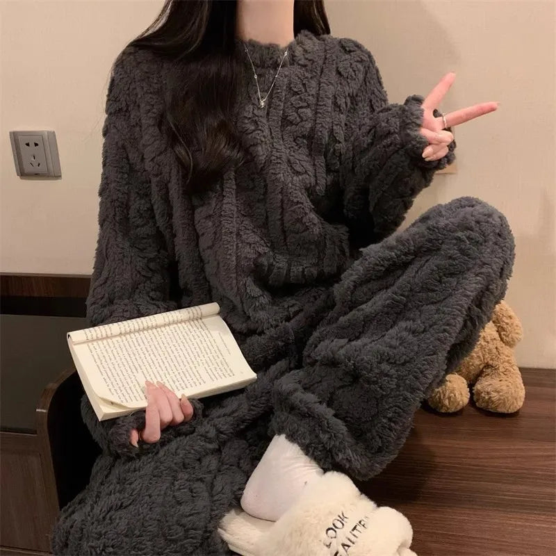 Thickened Warm Sleepwear for Winter Women Flannel Suit Student Pajamas Homewear Tops and Pants Striped Nightwear Loungewear