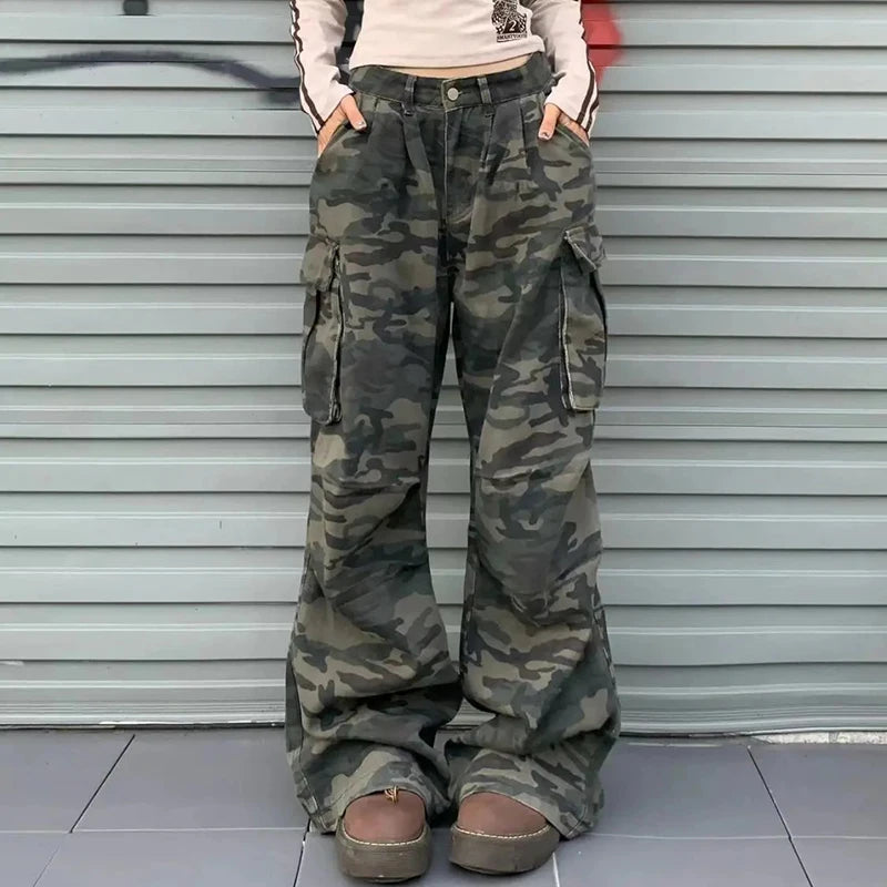 Women Y2K Camouflage Cargo Jeans Vintage High Waist Hip Hop Wide Leg Pants Female Street Wear Baggy Straight Denim Trouser