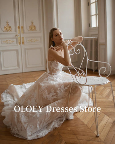 OLOEY Elegant A Line Lace Floral Wedding Dresses Boho Adjustable Straps Customised Bridal Gowns Vestidos de noiva Photo shoot