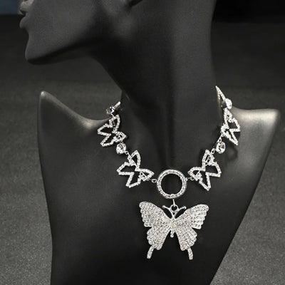 Large Butterfly Pendant Necklace Rhinestone Jewelry Hollow Round Butterfly Chain Choker