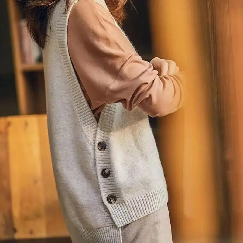 Fashion knit sweater vest College style under three-button solid color crew neck casual all-match pullover sweater for women