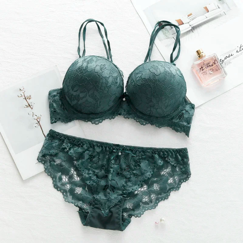 Japanese Style Lingerie Set Comfort Underwear Lace Thin Screw Thread Push Up Bra Set beauty back Big Size Women Bra Panties Set