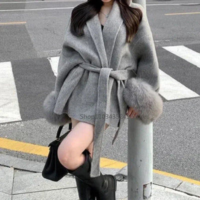 Winter New Loose Fit Lazy Style Chic Fashion V-neck Blend Coat for Women Wide Sleeves Outwear Stripes Female Wool Coat