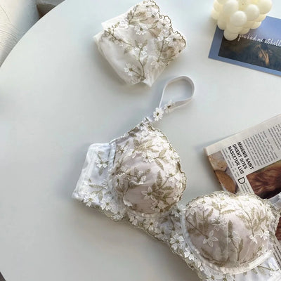 Light Luxury Underwear Women's Flower Embroidery Lace Steel Ring Top Support Small Chest Gather Insert Cushion Adjustment Bra