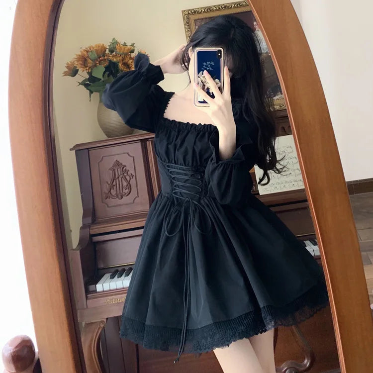 2024 Spring New Sweet and Fashionable Womens Princess Cute Lolita Hepburn Style Little Black Dress Square Neck Tie Slimming AQW7